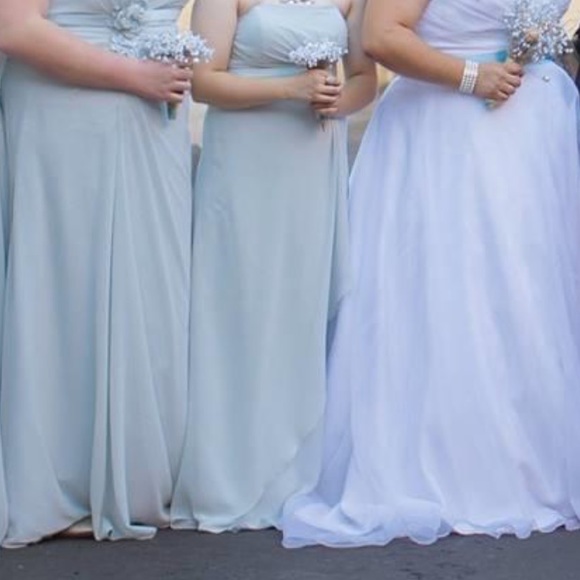 Dress - Picture 2 of 6